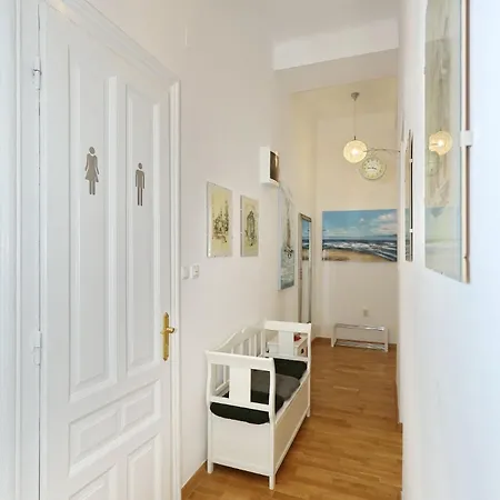 Spacious Zarita Апартаменты